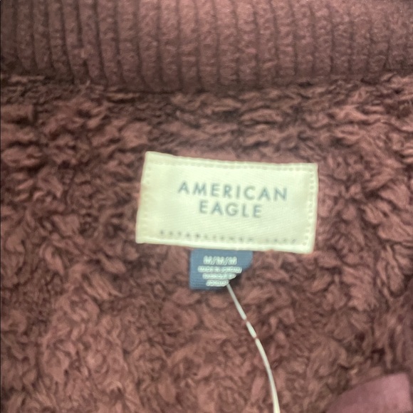 American Eagle Burgundy Textured Jacket - Picture 2 of 4